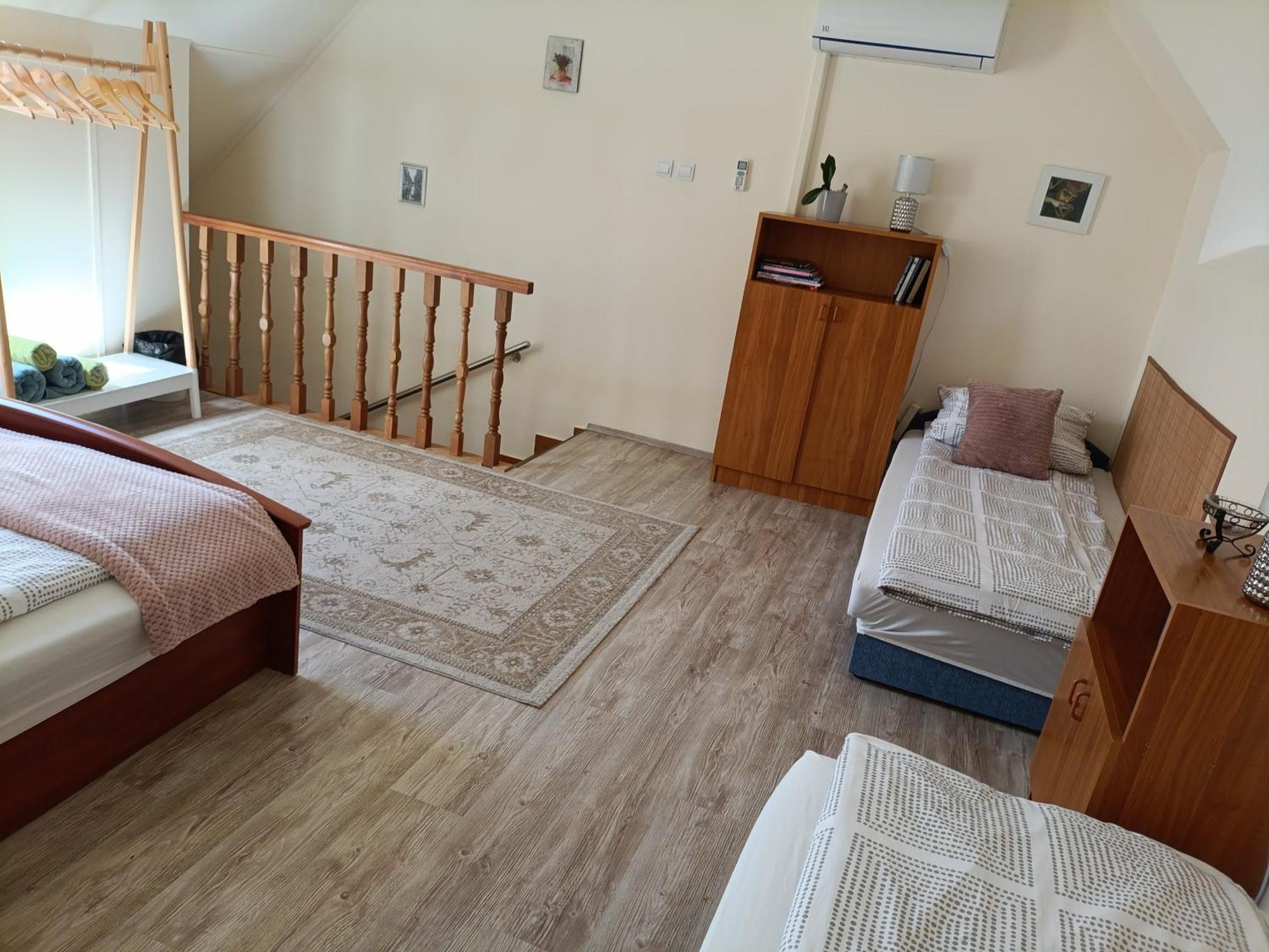 Cehmesterek Apartman Eger Exteriör bild